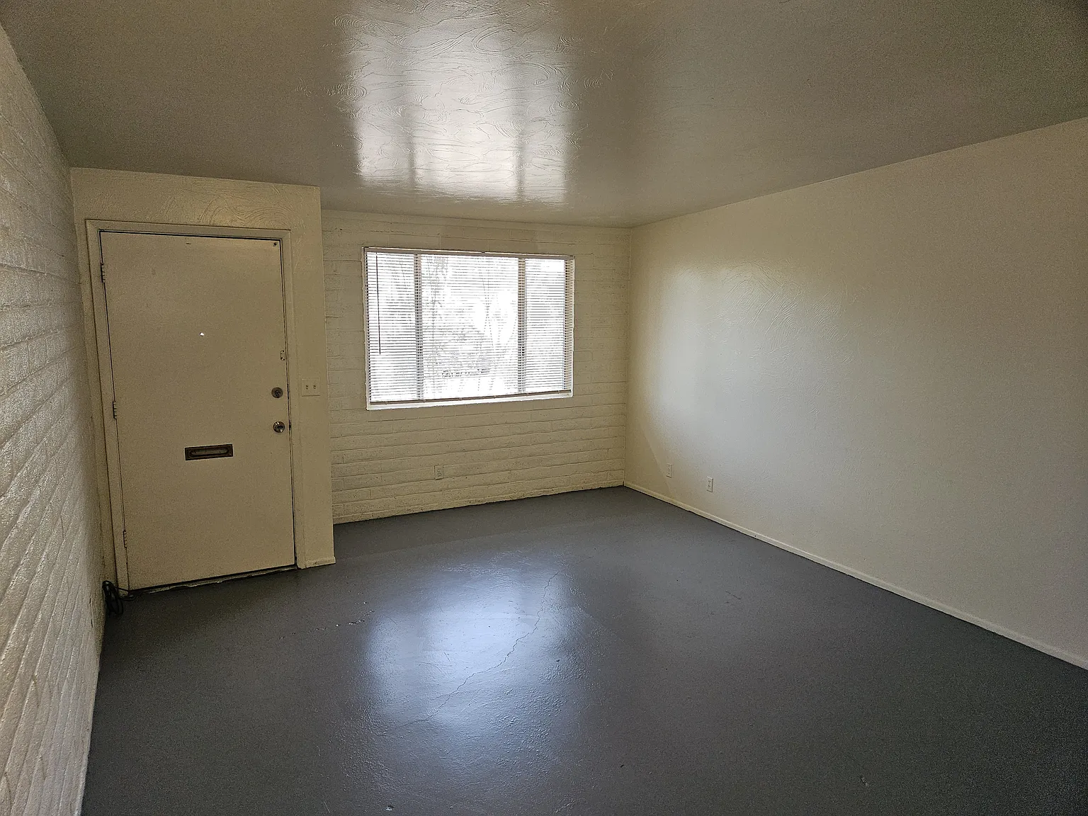 2 bed, 1100 sqft, $1,150 — Photo 3