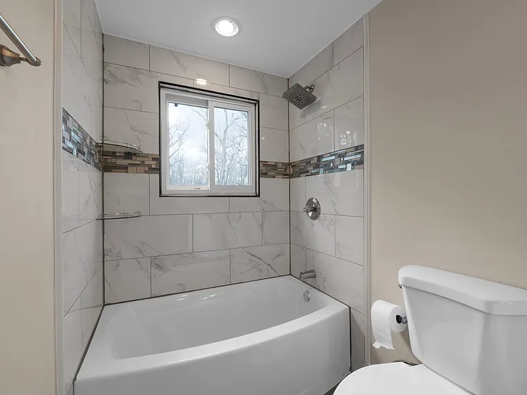 3383 Paris Blvd — Photo 26