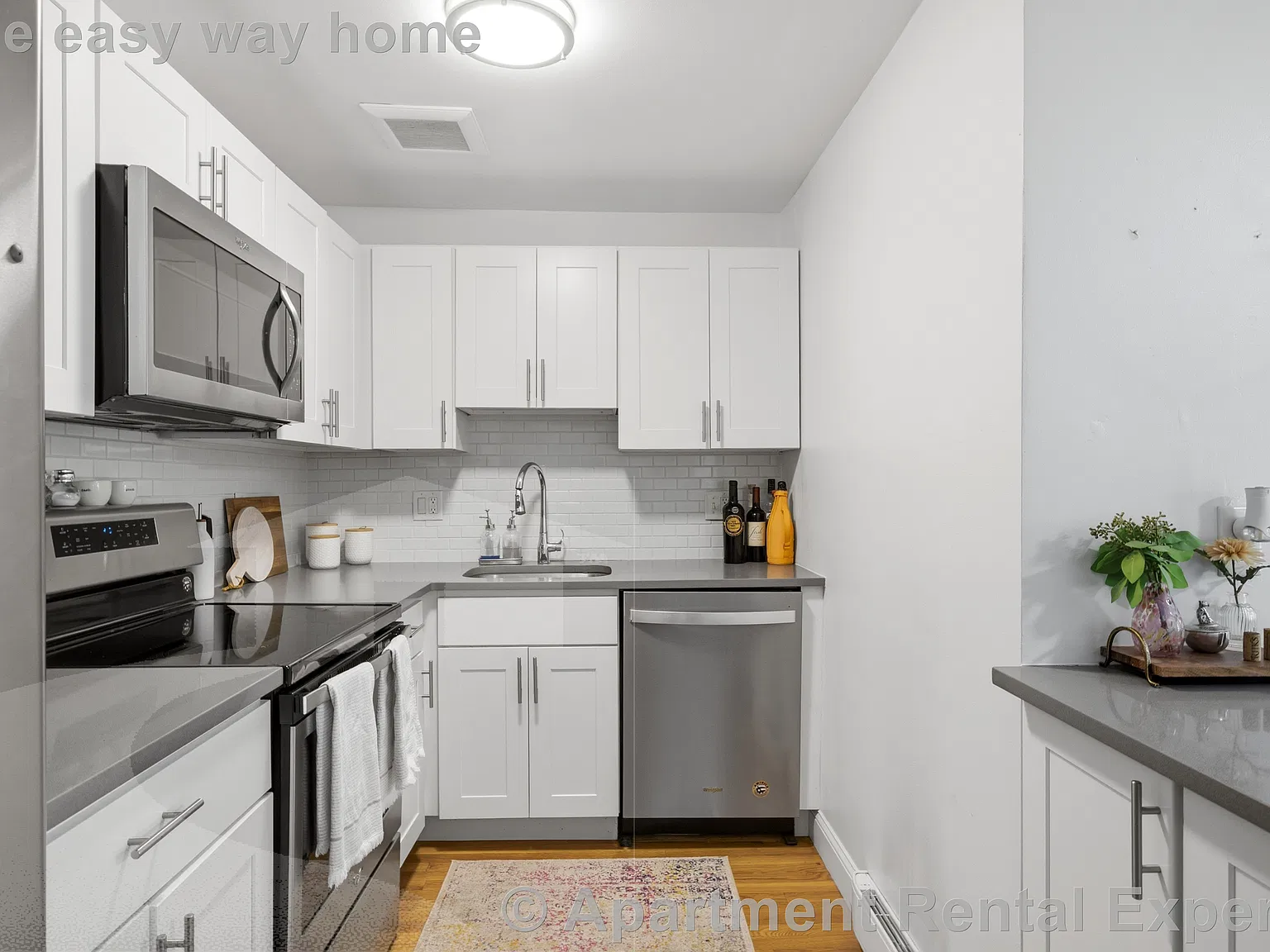 1 bed, 600 sqft, $2,300 — Photo 3