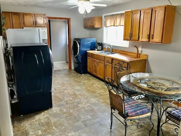 606 1/2 Riverside Dr