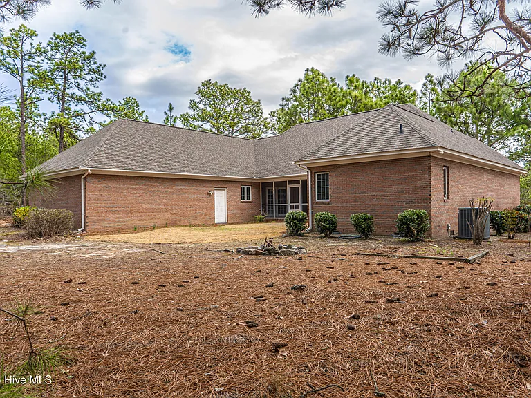 12 Wildwood Ln — Photo 48