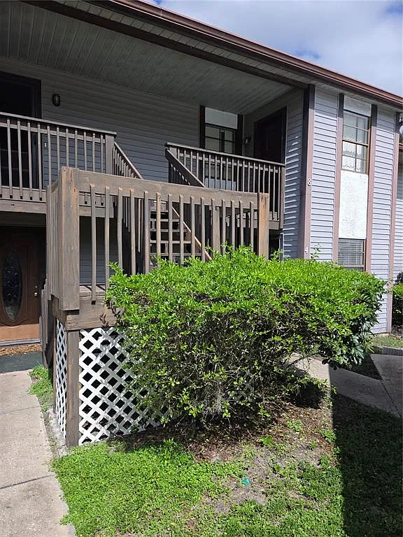 3 bed, 2.0 bath, 1239 sqft, $1,600 — Photo 1
