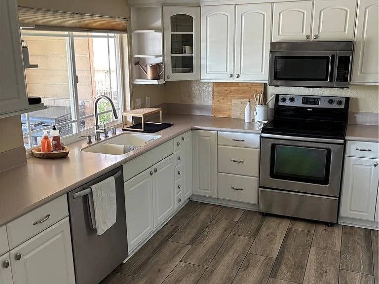 30345 Little Harbor Dr — Photo 3