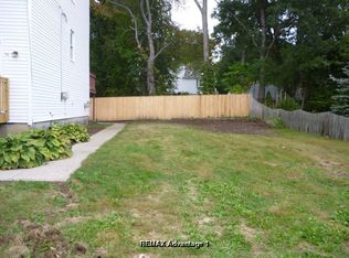 7B Joseph St #B, Worcester, MA 01604
