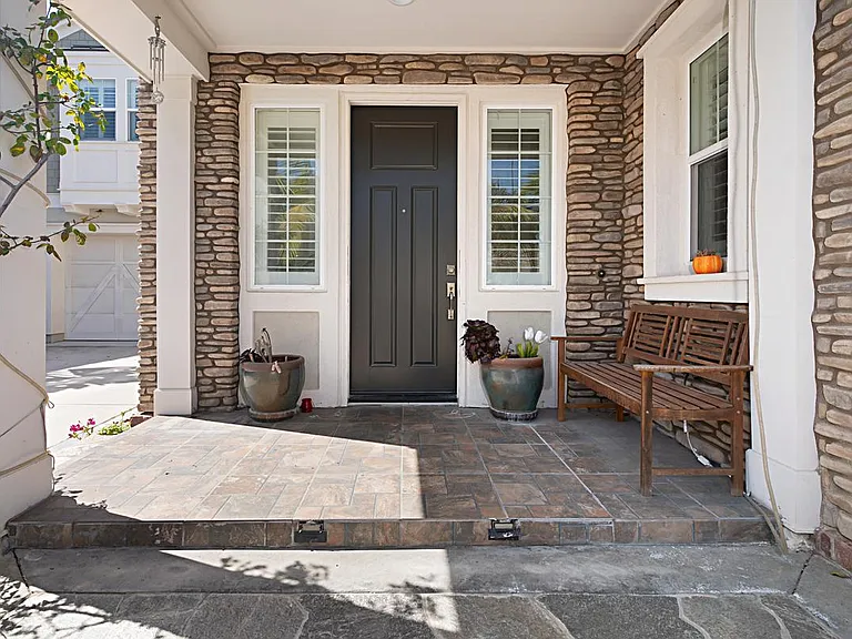 6305 Sagebrush Bend Way — Photo 4
