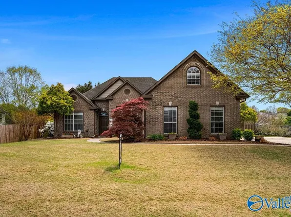 3209 Trace Cir, Trussville, AL 35173