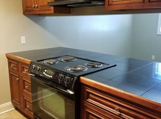 908 Lamar St APT 109, Lafayette, LA 70501