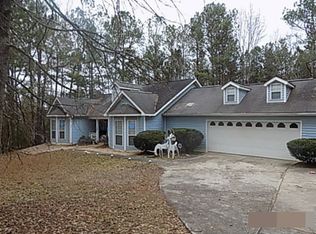 124 Pioneer Dr, Lagrange, GA 30240