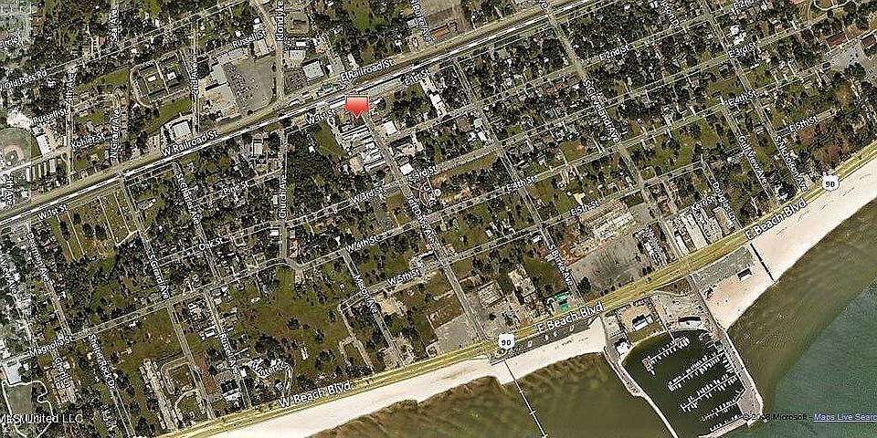 1st image of 104 Jeff Davis Ave