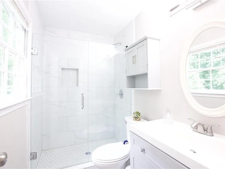 3328 Mountain Hollow Dr — Photo 14