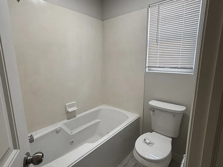 4815 E Levi Ln — Photo 21
