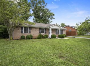 435 Edgewood Dr, Nicholasville, KY