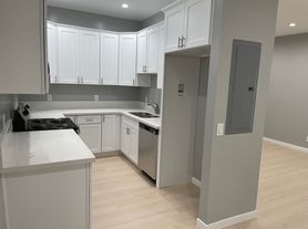 1468 W Martin Luther King Jr Blvd, Los Angeles, CA