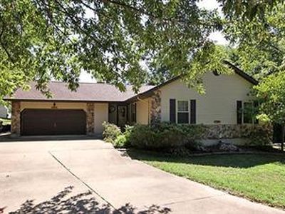 6417 Hickory Cir, Imperial, MO, 63052