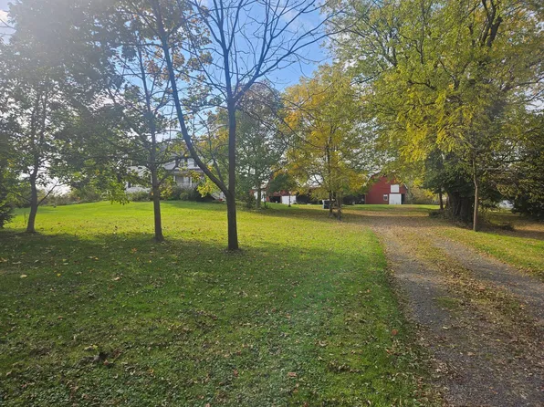 6671 Lake Ave, Williamson, NY 14589
