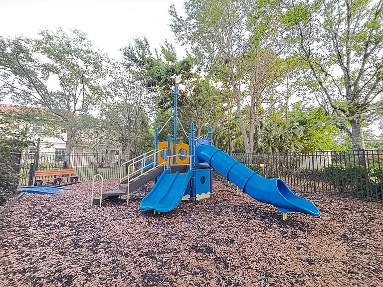 9491 SW Merlin Ct — Photo 44