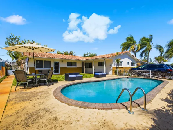 451 SE 1st Avenue # A & B, Pompano Beach, FL 33060