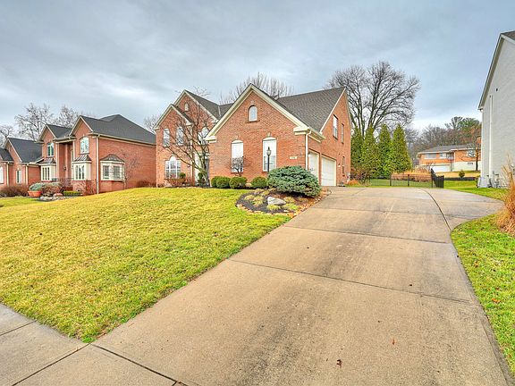2nd image of 130 Kruempelman Dr