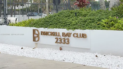 2333 Brickell Ave #614 Photo 1
