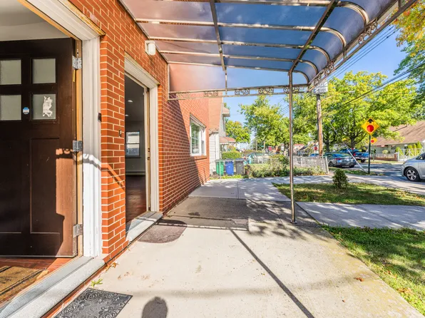 130-16 Inwood Street image 38 of 41