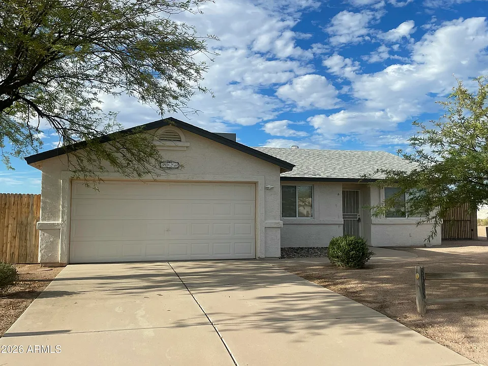 8326 W Tinajas Dr