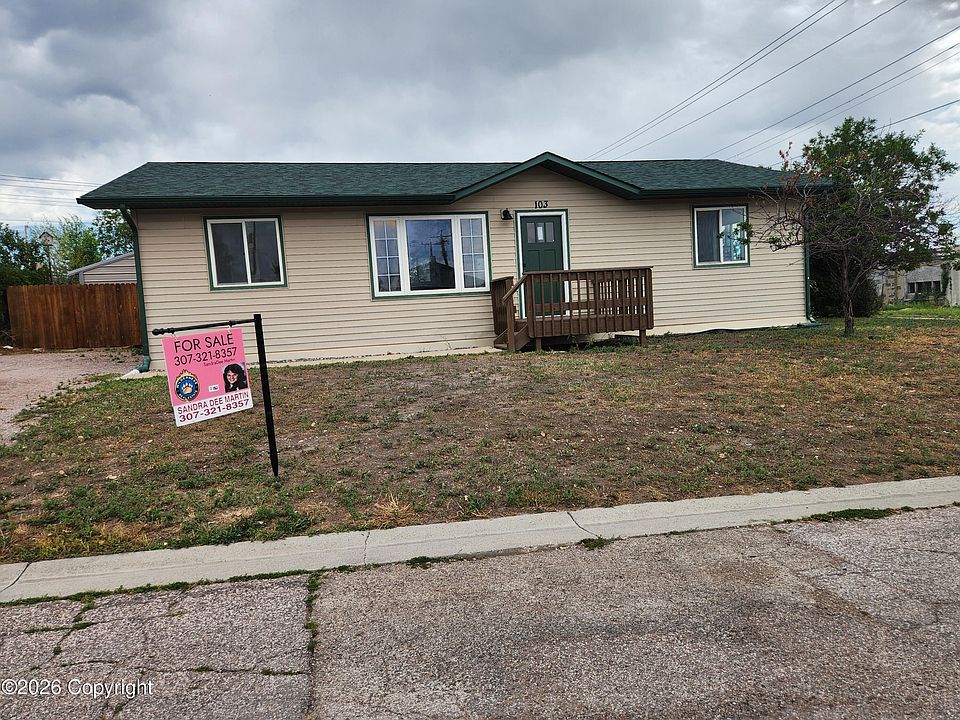 1st image of 103 3rd Ave