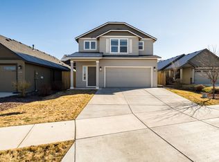 468 NW 30th St, Redmond, OR 97756
