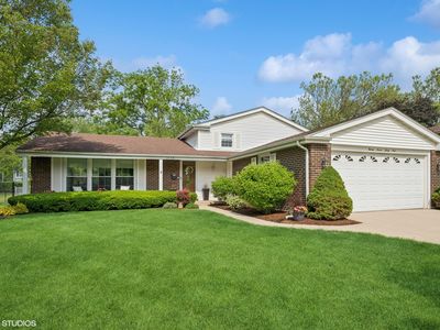 2734 N Dryden Pl, Arlington Heights, IL, 60004