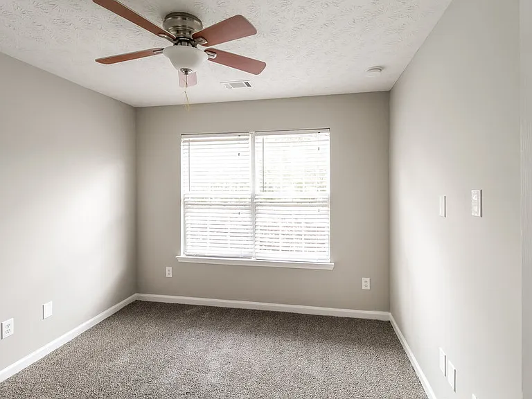 4302 Marci St — Photo 11