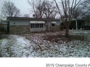 836 Sunset Dr, Lincoln, IL 62656