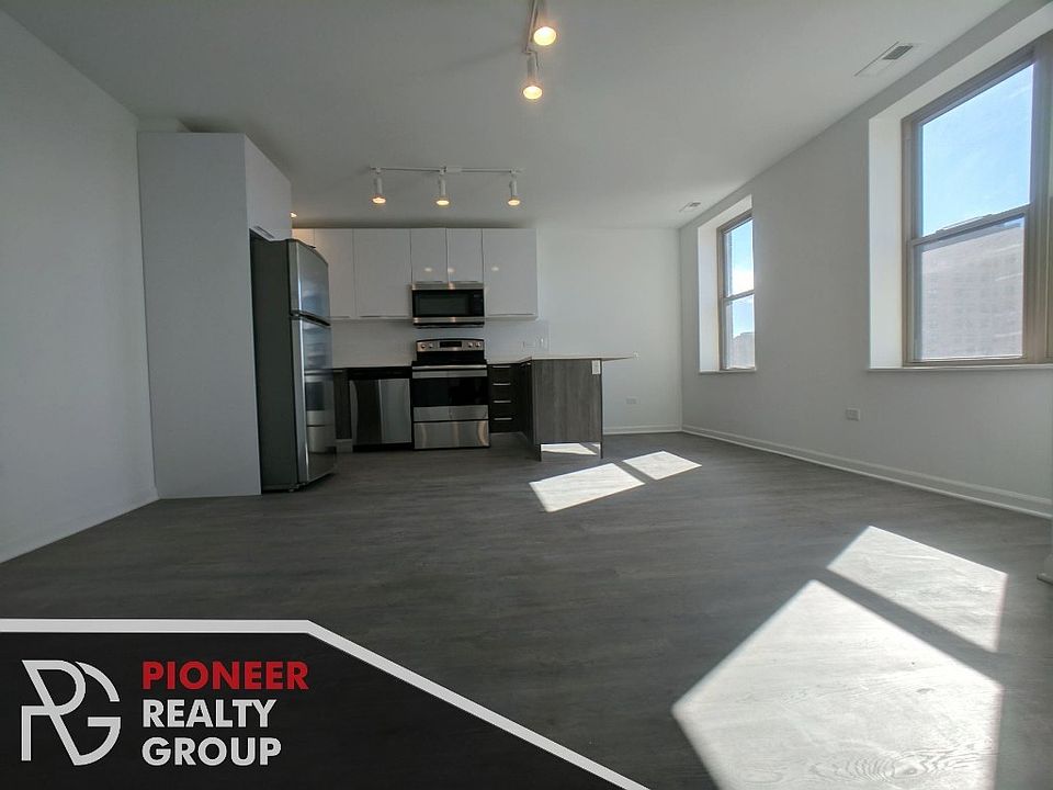1st image of 940 W Winona St #940604