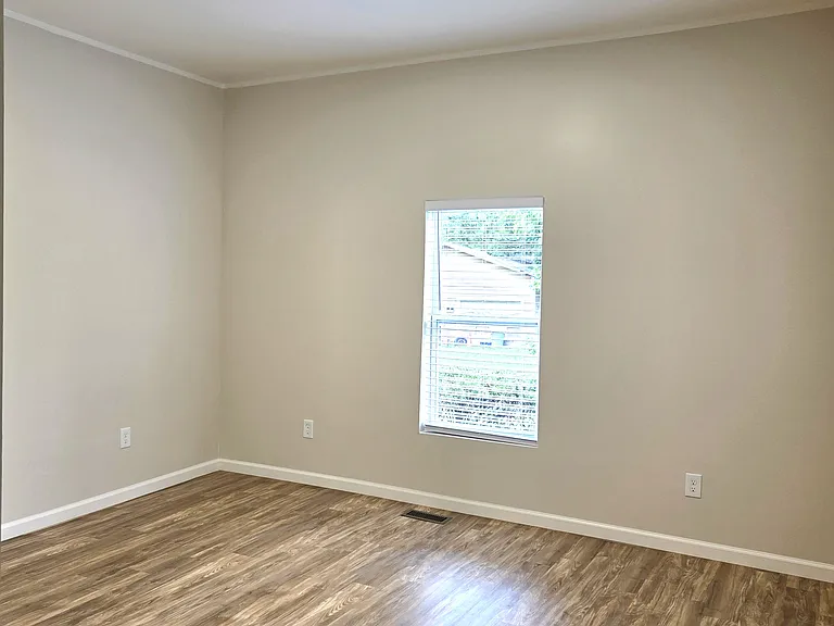 6720 Dwight Rowland Rd — Photo 7