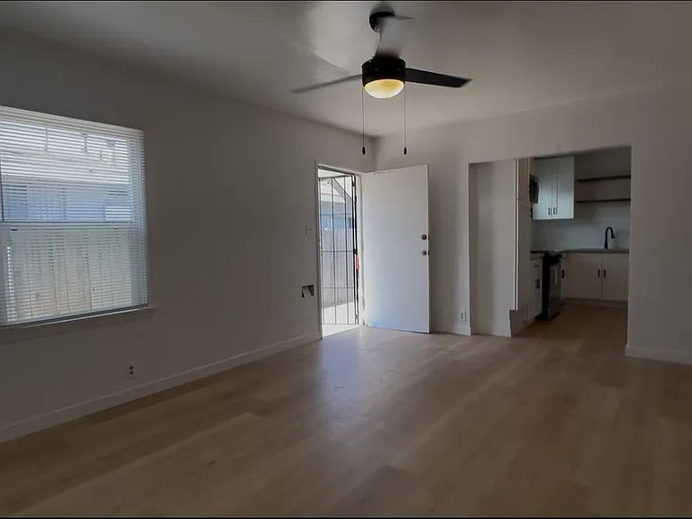 6407 11th Ave — Photo 5