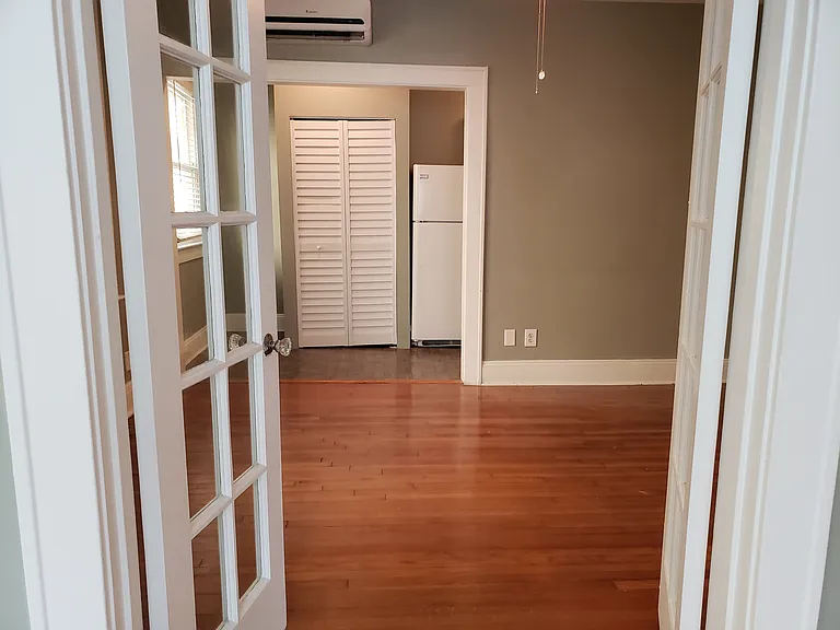 1914 W Dekle Ave #4 — Photo 5