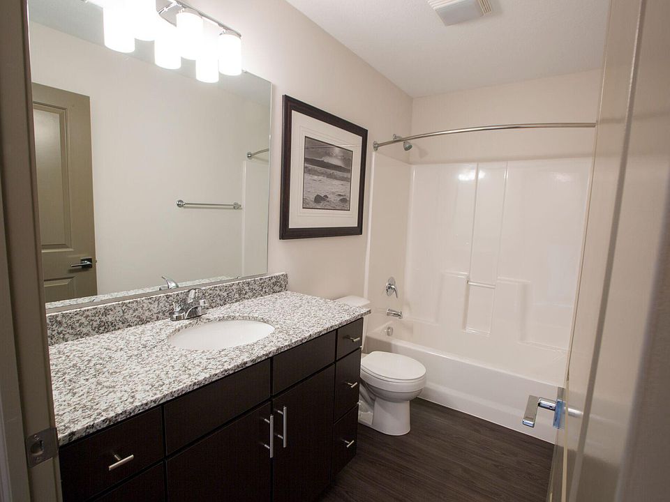 1st image of 6159 Winthrop Ave APT 106