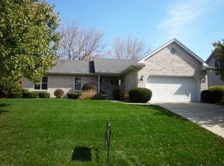 6 Briargate Cir, Sugar Grove, IL 60554