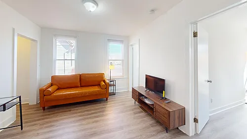 113 Laurel Ave #2 Photo 1