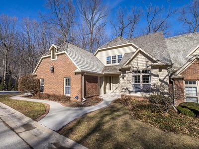 630 Park CIRCLE, Elm Grove, WI, 53122