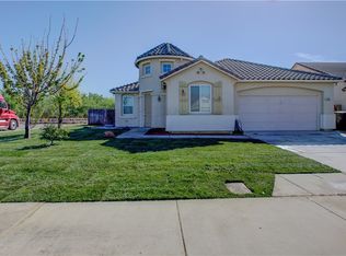 898 Jordonolla Way, Livingston, CA 95334