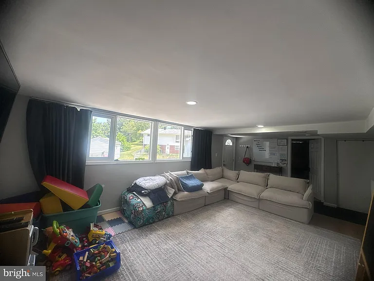 6315 Willowood Ln — Photo 18