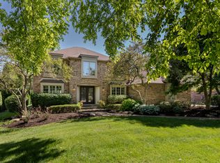 46405 Northvalley Dr, Northville, MI