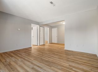 511 Poplar St APT A, Graham, NC 27253