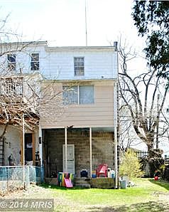 Exterior (Rear)