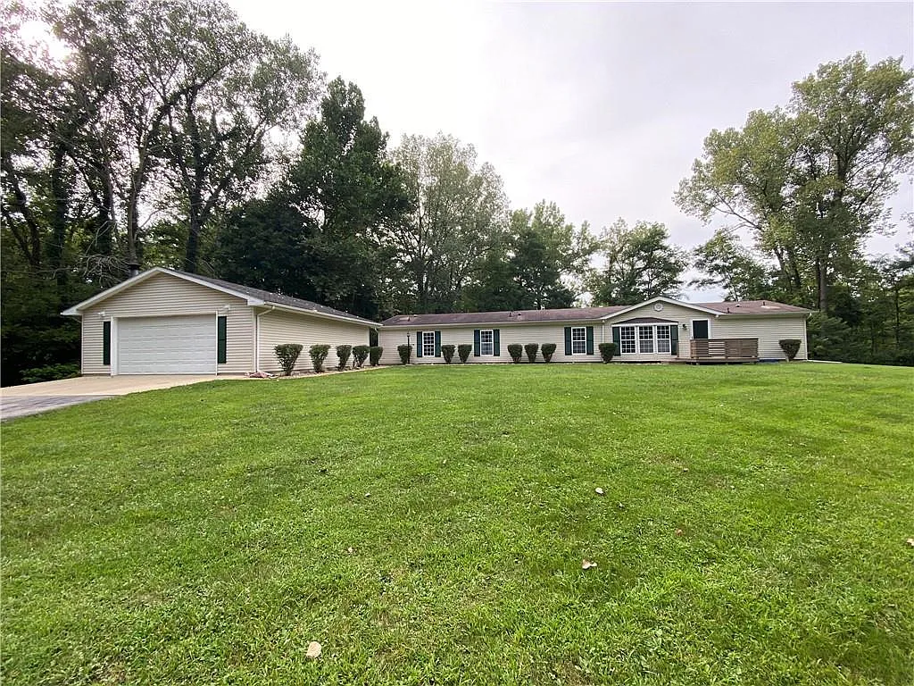 42 Sunset Dr photo 1