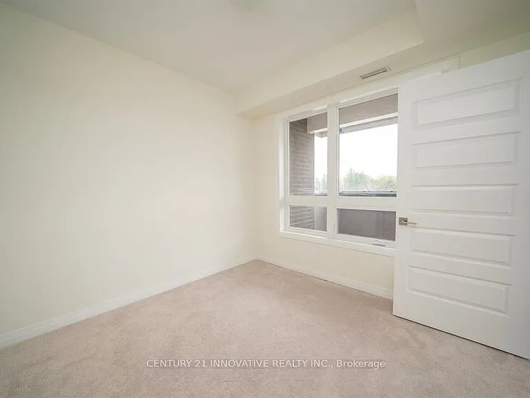 58 Adam Sellers St #212 — Photo 16