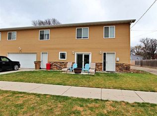 504 2nd Ave NW, Minot, ND 58703