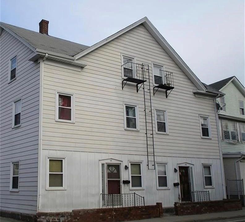 1st image of 30 Wakefield St