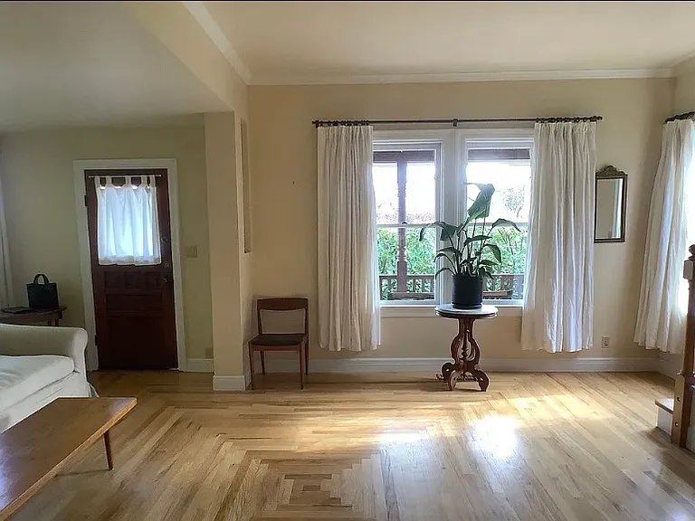 247 N 2nd St — Photo 11