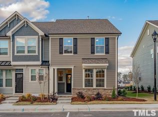 1816 Shady Oaks Dr, Wendell, NC 27591