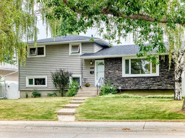 2808 SW Brecken Rd NW, Calgary, AB T2L 1H6
